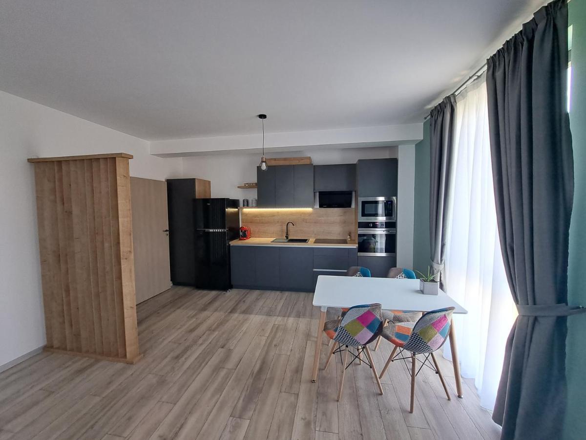 Velvet Premium Apartments Băile Felix Εξωτερικό φωτογραφία